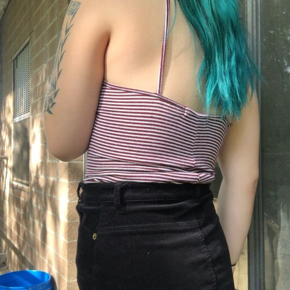 Brandy Melville red and white crop tank - Picture 2 of 2